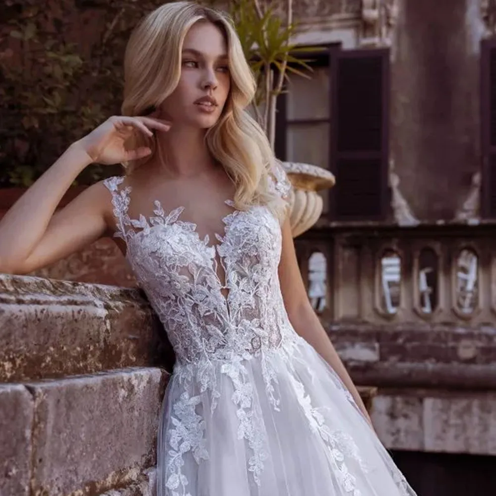 فستان زفاف من LoveDress برقبة على شكل v كم قصير من التل زينة مثير بدون ظهر فستان العروس بسحّاب زر ذيل Vestido de novia