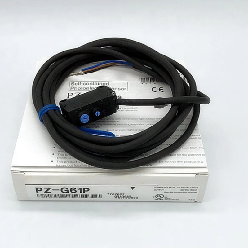 PZ-G61P Built-in Amplifier Sensors Photoelectric Switch Square retro-reflective Cable Type PNP 100% New Original