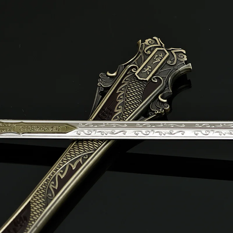 ดาบเทพ 22 ซม. ของสะสมจากภาพยนตร์และโทรทัศน์ อาวุธโบราณจีน พร้อมปลอกดาบ ของเล่นมีดจำลอง งานฝีมือ ของตกแต่งโต๊ะทำงาน ของขวัญสำหรับเด็กผู้ชาย