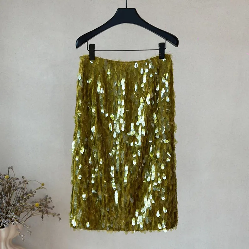 

High-waisted sequined fringed lady's half-length skirt - A slimming and figure-hugging backless party dress in 2026 style