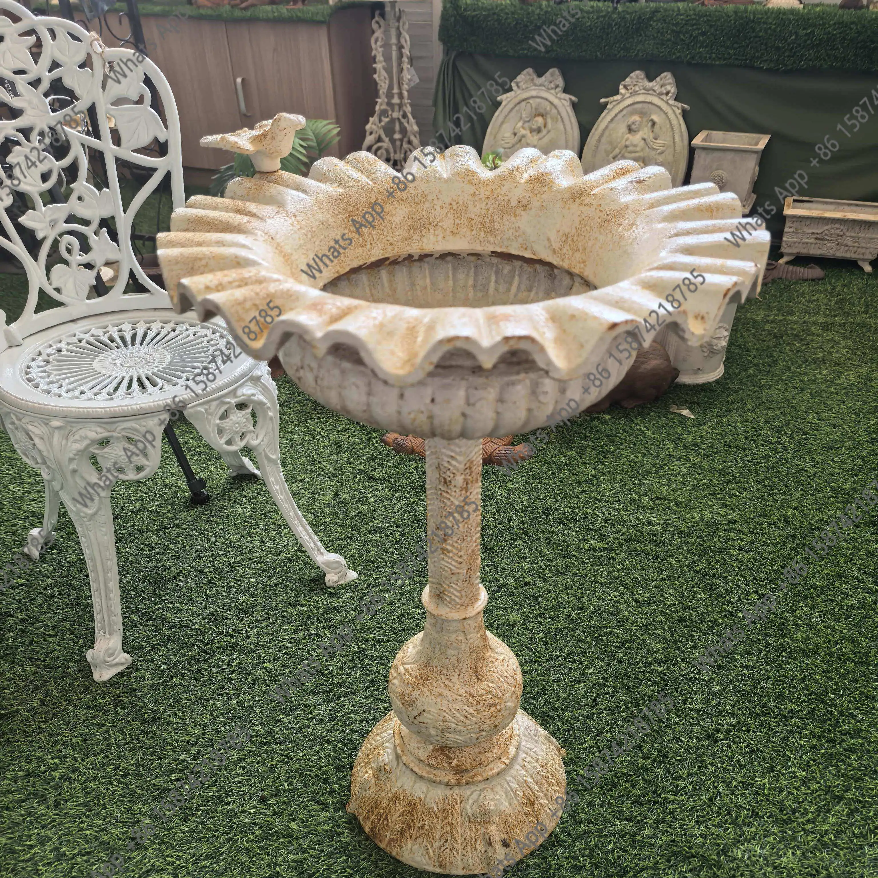 

Cast iron bird feeder gardening garden old bird food basin can be transformed into fountain garden ornament courtyard