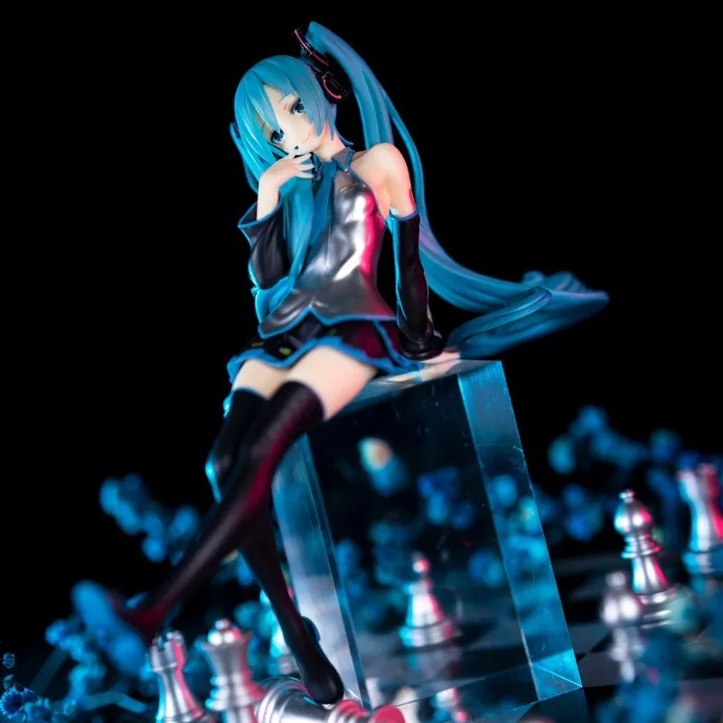 17CM Anime Hatsune Miku rysunek makaron korek rysunek siedzący Model zabawka kolekcja prezentów ozdoba na biurko obudowa komputera lalka pcv