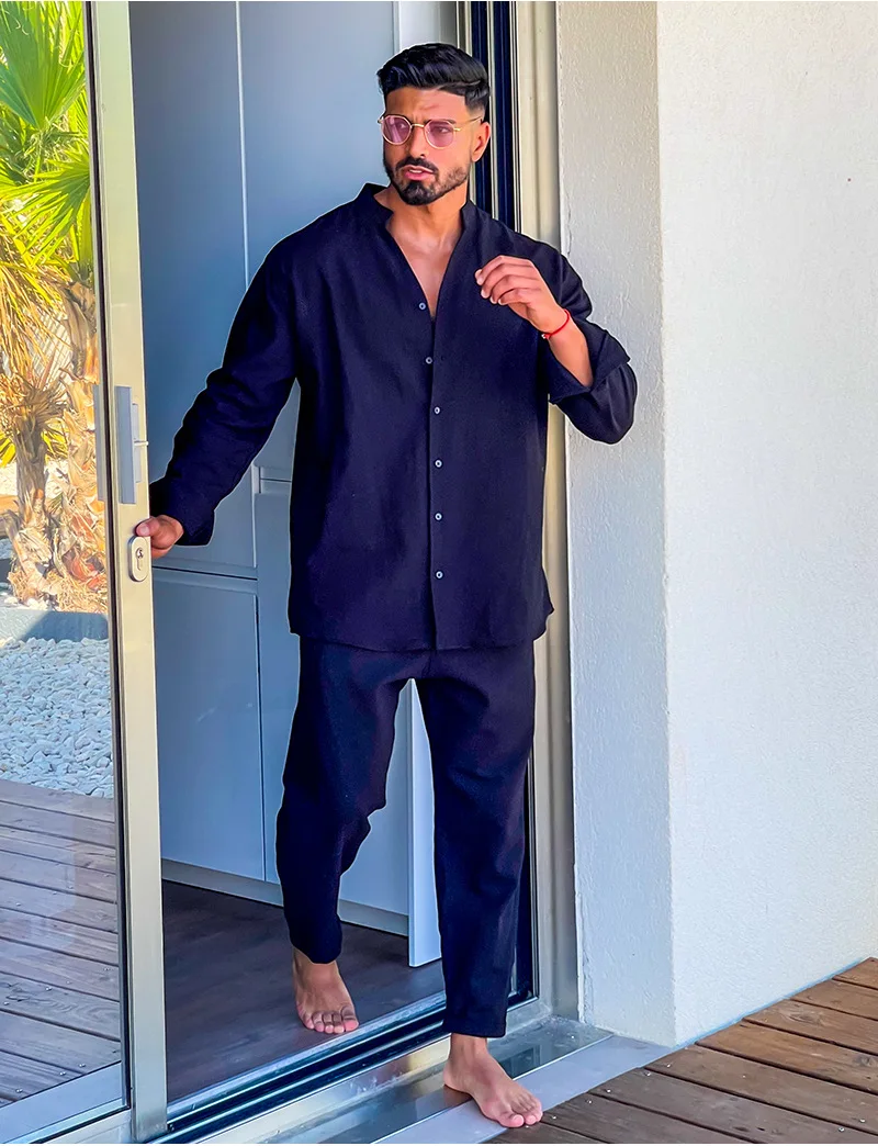 Conjunto casual masculino de duas peças de algodão e linho, moda retrô sólida, calça de praia solta com decote em v, estilo europeu, monocromático, 2022