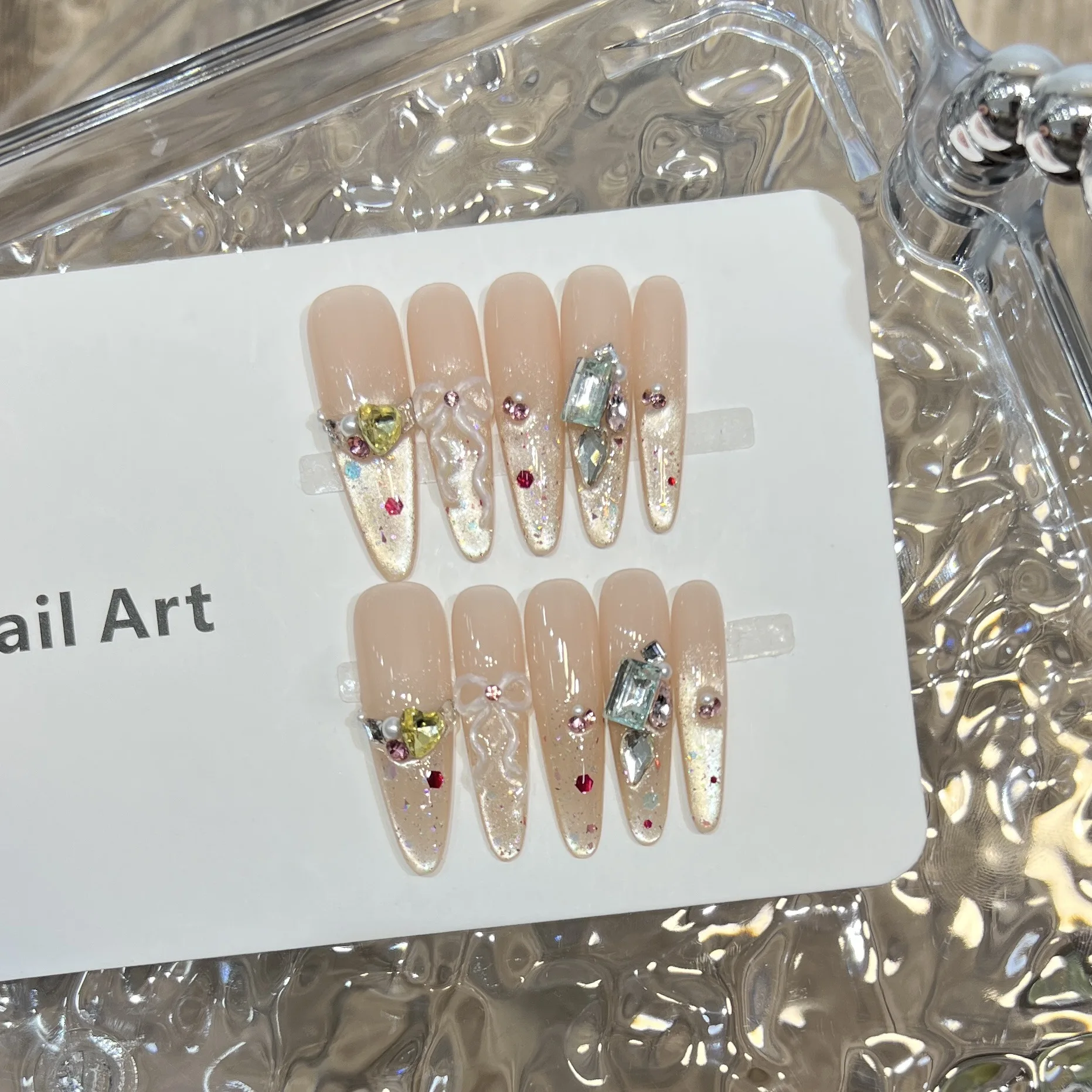 10 stuks luxe handgemaakte lange stiletto pers op nagels glanzende cat eye Franse strass glitter ontwerp nep nagel draagbare kunstnagels