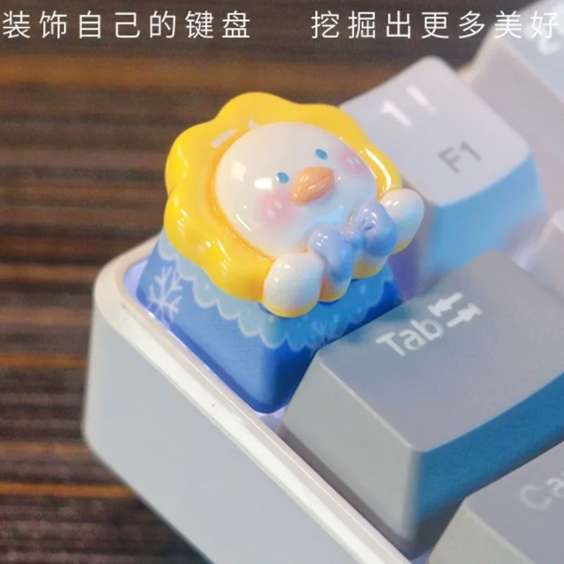 Cute Duckling Keycaps Creative 3D Resin Keycaps OEM Introduction Mechanical Keyboard Gifts Craftsman Keycaps