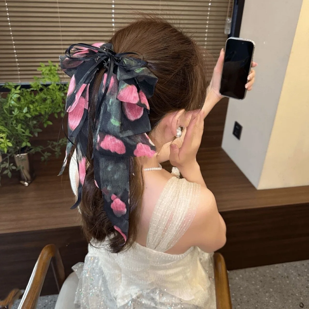 1pc Neue Französisch Band Bogen Süße Haar Clip Rose Königin Hinten Kopf Brötchen Shark Clip Haar Clip Pferdeschwanz Clip