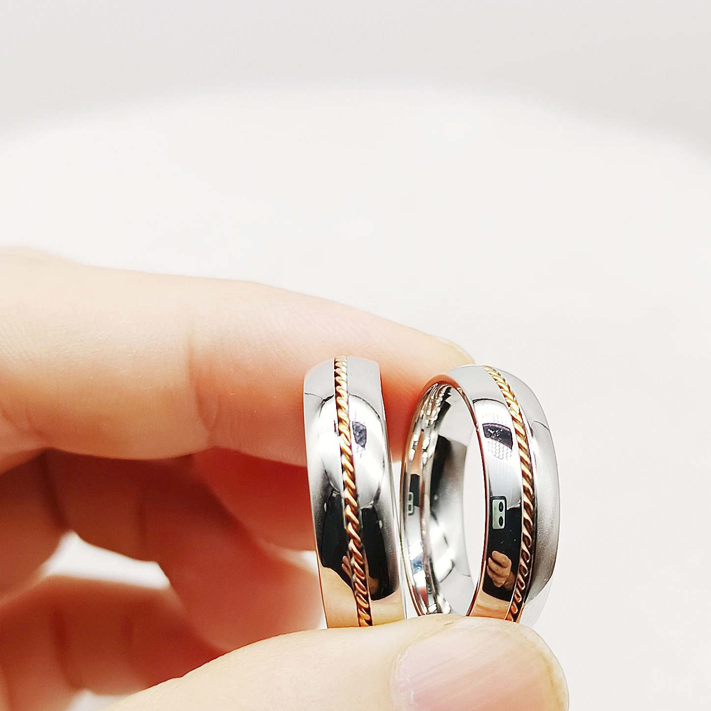 Big size USA 15 Lovers Couples Wedding Rings For Men And Women Designer Rose Golden Twist Inlay Titanium Jewelry Finger Ring