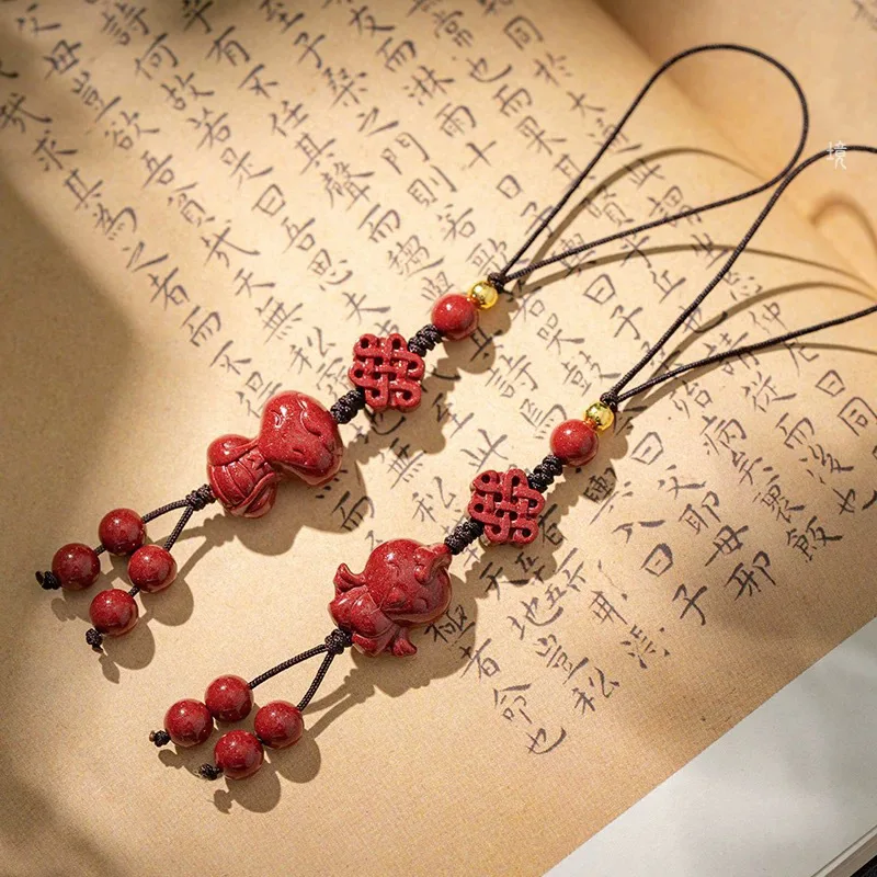 Neuer Echter Roter Luxus-Zinnober Chinesischer Tierkreis-Anhänger Schlüsselanhänger Handgewebter Schmuck Modischer Trendiger Amulett-Geschenk
