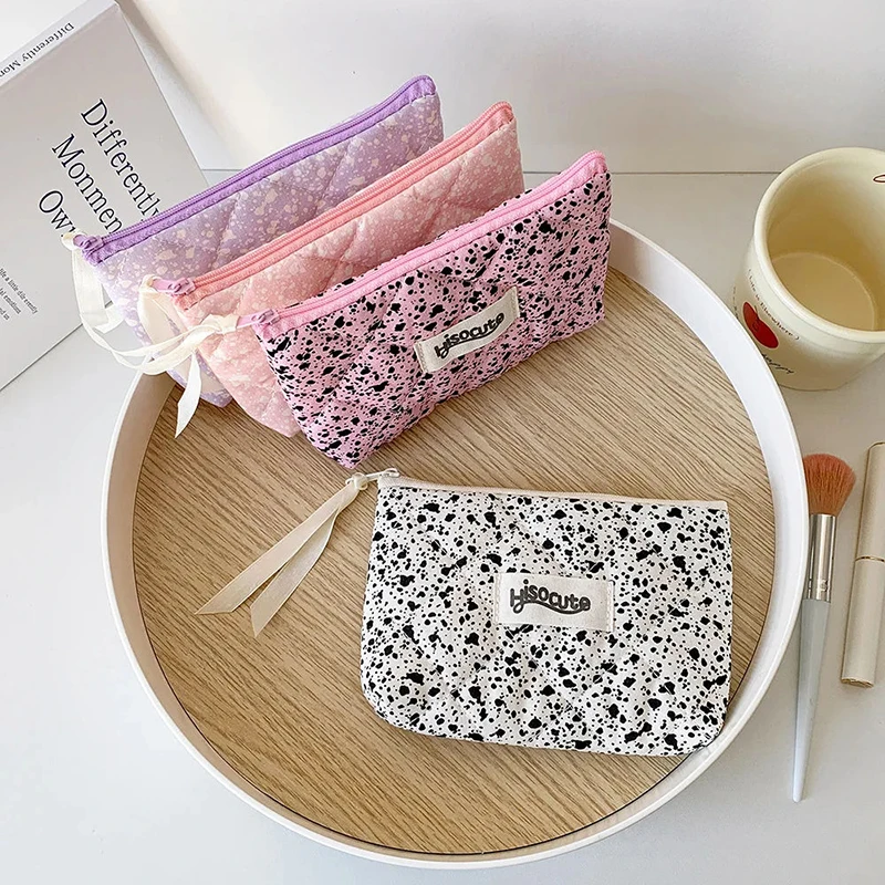 Women Travel Toiletry Bag Students Korean Style Watercolor Leopard Print Lipstick Case Girls Sanitary Pad Pouch Cosmetic Bags