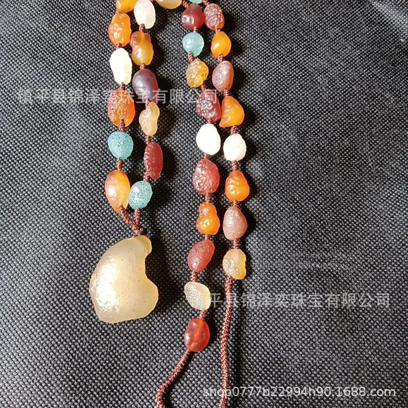 Factory Price Supply Alashan Gobi Colorful Sugar Heart Agate Rough Tendon Stone Necklace Sweater Chai