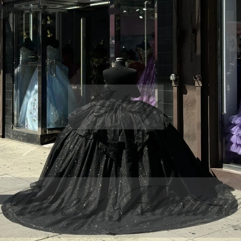 A3158 Gothic Schwarz Mexikanische Frauen Hochzeit Party Kleid Perlen Korsett Puffy Rock Süße 15/16 Mädchen Quinceanera Prom 2025 Angepasst
