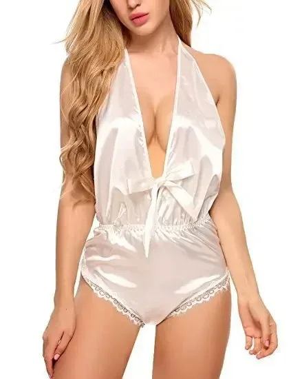 بدلة نسائية مثيرة للاهتمام بيجامات مثيرة ذات اهتمام حبال ملابس داخلية من الدانتيل الصلب النسخة الكورية من ملابس نوم مغرية للسيدات