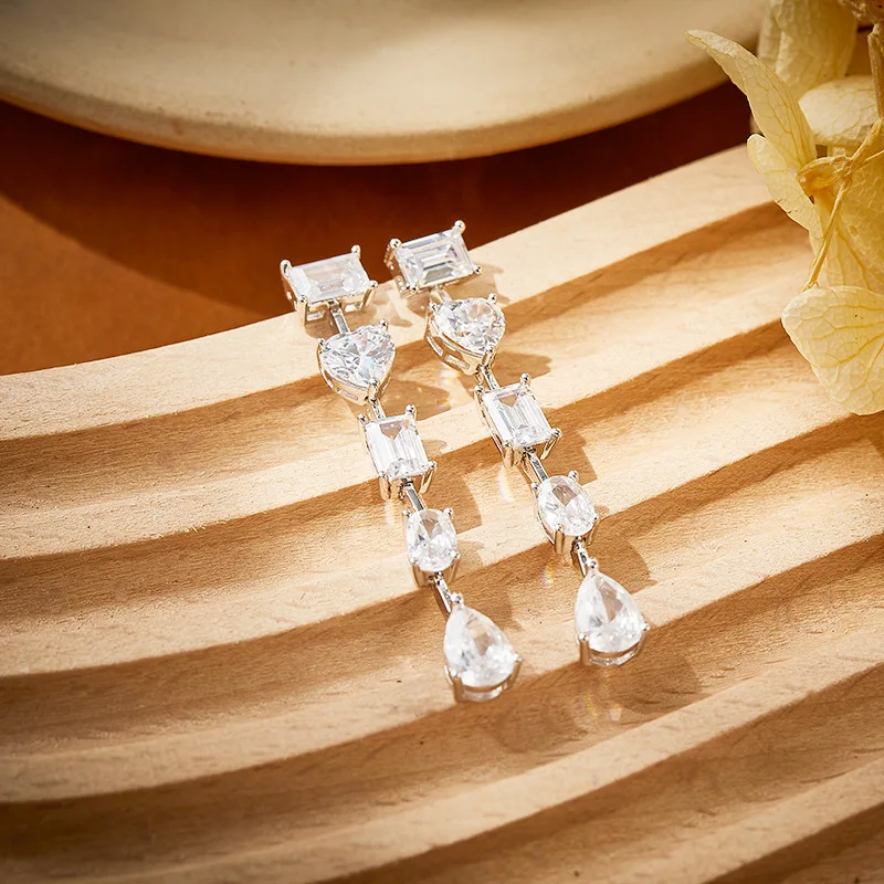 

Tassel Water Drop Earrings Gold-Plated Sweet Luxury Women's Event Party Long Hanging Earrings