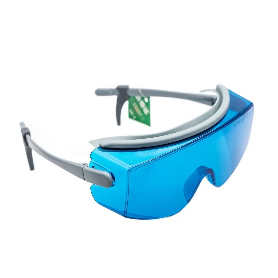 

Laser Safety Glasses With O.D 4~7 VLT 30% For He-Ne 632.8nm UV 266nm 355nm Lasers