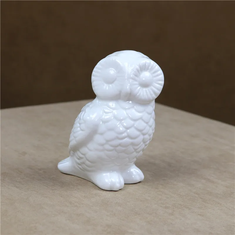 Abstract Porcelain Snowy Owl Figurine Glazed Ceramic Arctic Nighthawk Sculpture Shelf Decor Gift and Craft Adornment Accessories