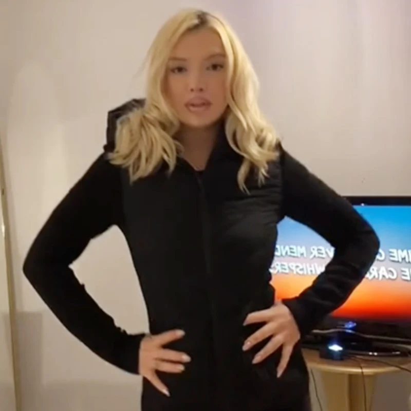 HXAO Czarna Pikowana Kurtka Damska Pół-Sezonowa Krótka Zapinana na Zamek Kurtka z Długim Rękawem Krótka Ocieplana Kurtka Slim z Kapturem Lekka i Ciepła Odzież Wierzchnia