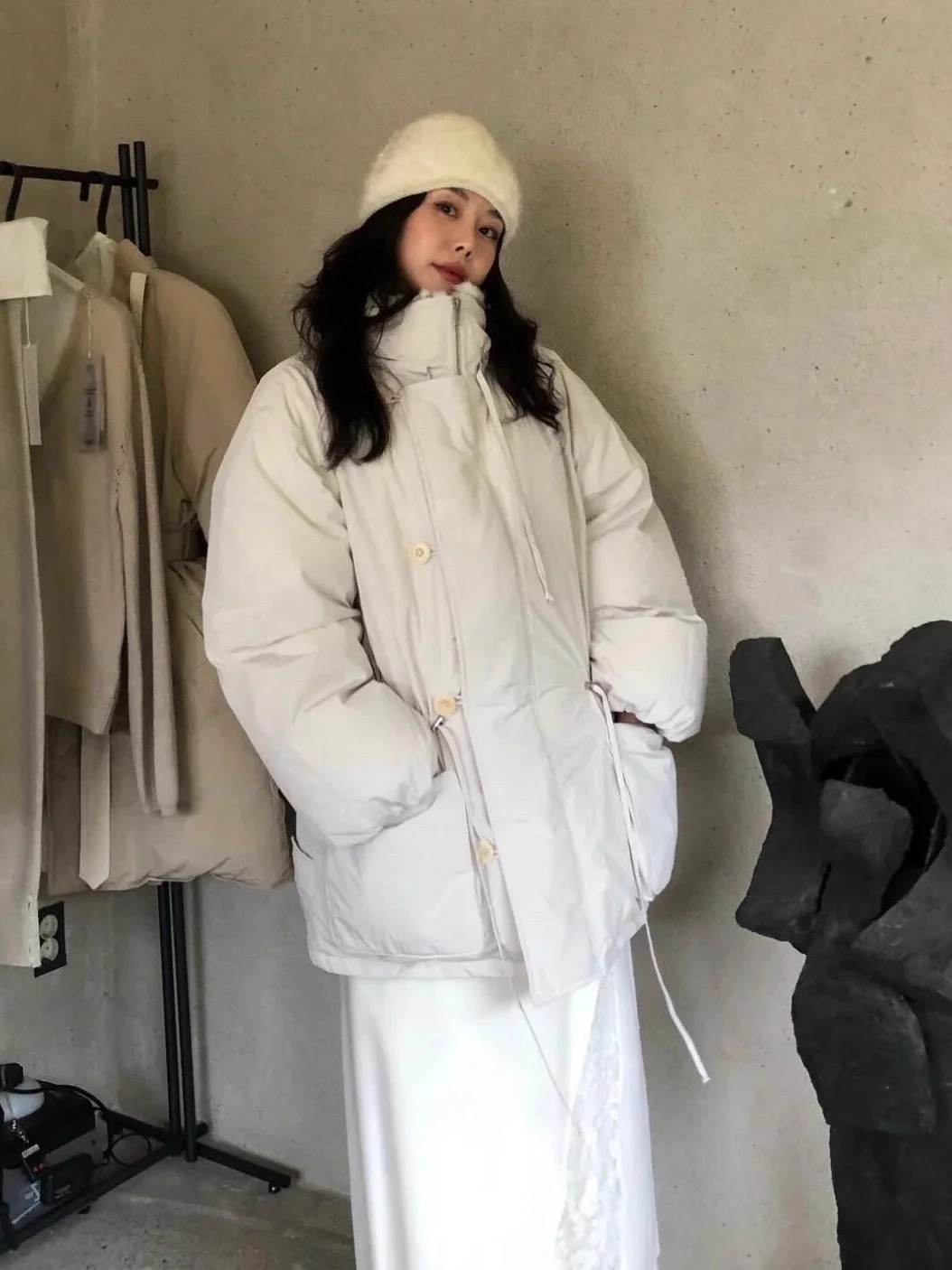 

Зимняя женская парка с меховым воротником-стойкой, теплая куртка с наполнителем, корейская мода для поездок на работу