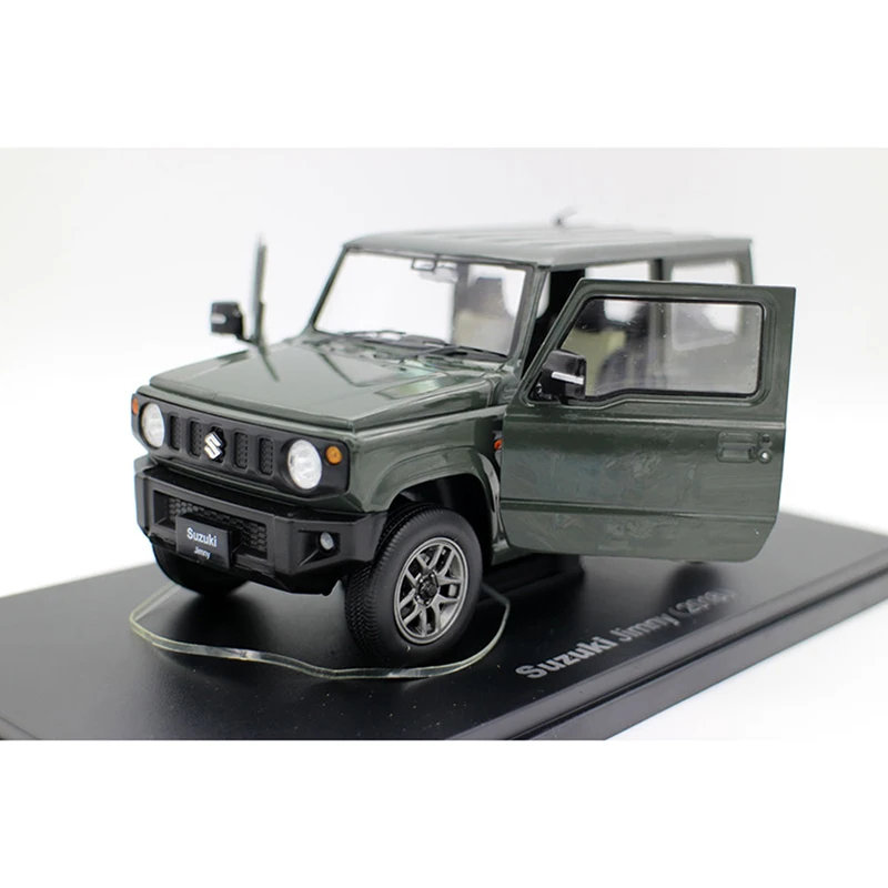 1:24 Scale Suzuki Jimny 2018 Off-road Vehicle Alloy Simulation Car Model Diecast Toy Collectible Ornaments