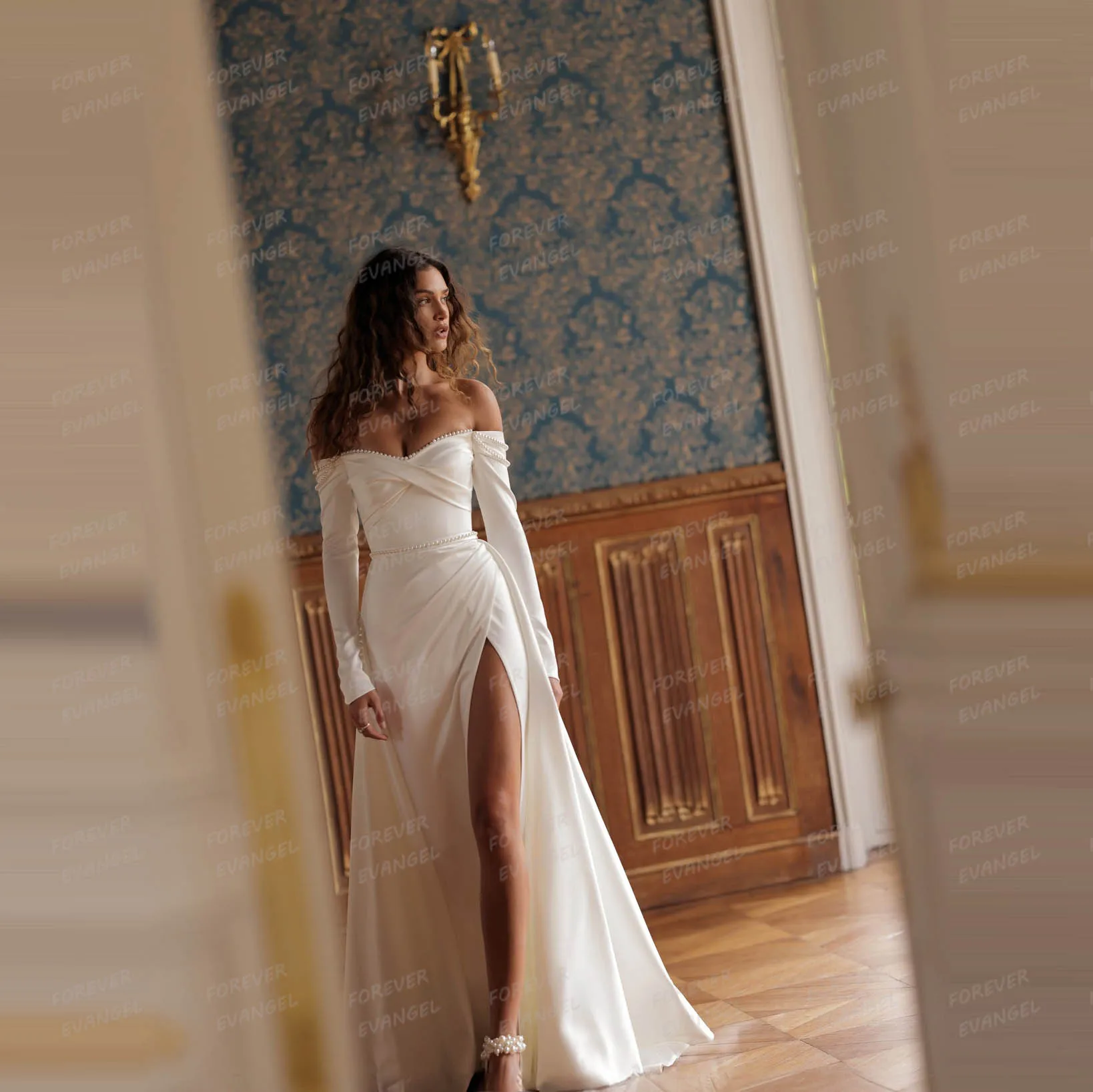 

Simple A Line V Neck Wedding Dresses Woman's Off Shoulder Sexy Beads High Split Bride Gowns Satin Vestidos De Novia Customized