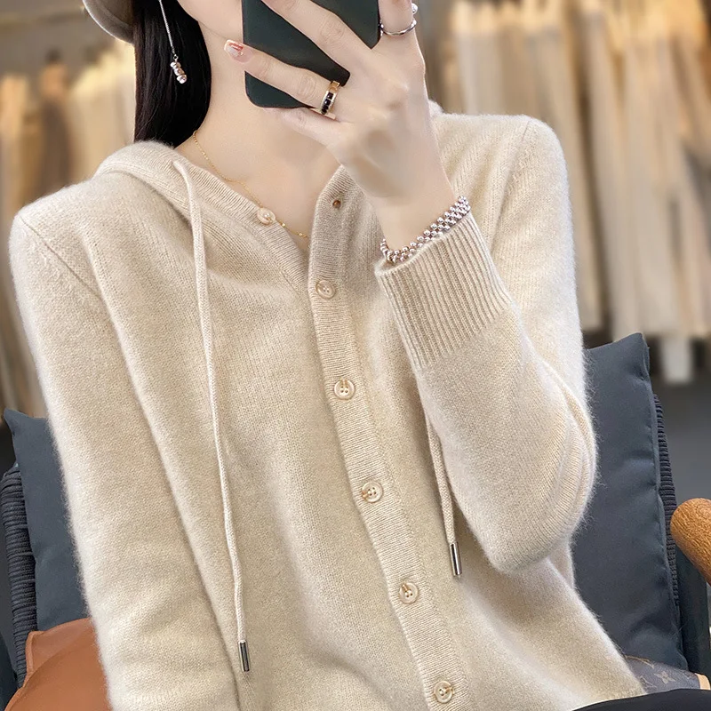 Damskie swetry rozpinane z kapturem jednorzędowy gruby ciepły sweter luźna dzianinowa koszula z dołem jesienno-zimowa dzianina moda koreański sweter — zdjęcie 3