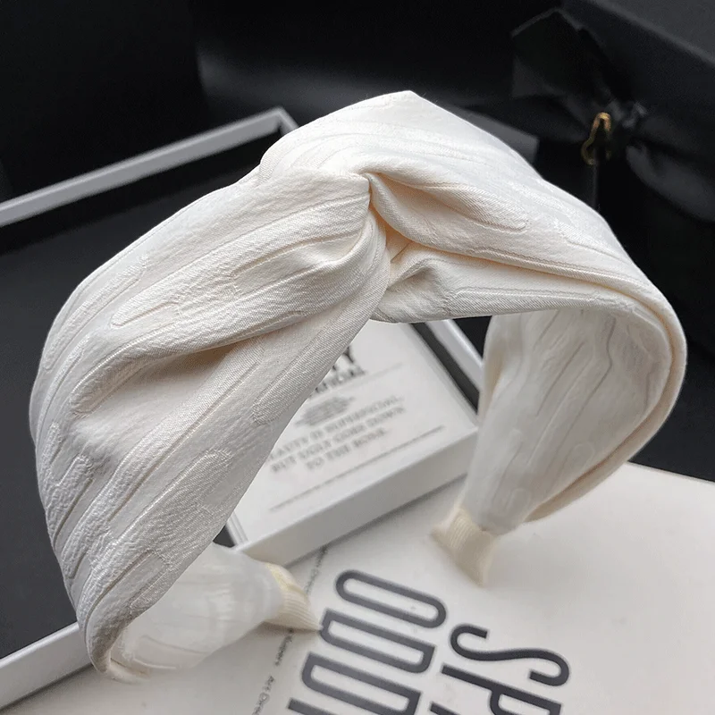 

Simple style high setting fabric hairpin hoop women's 2026 fashion new off white high skull top wide edge hairpin hoop