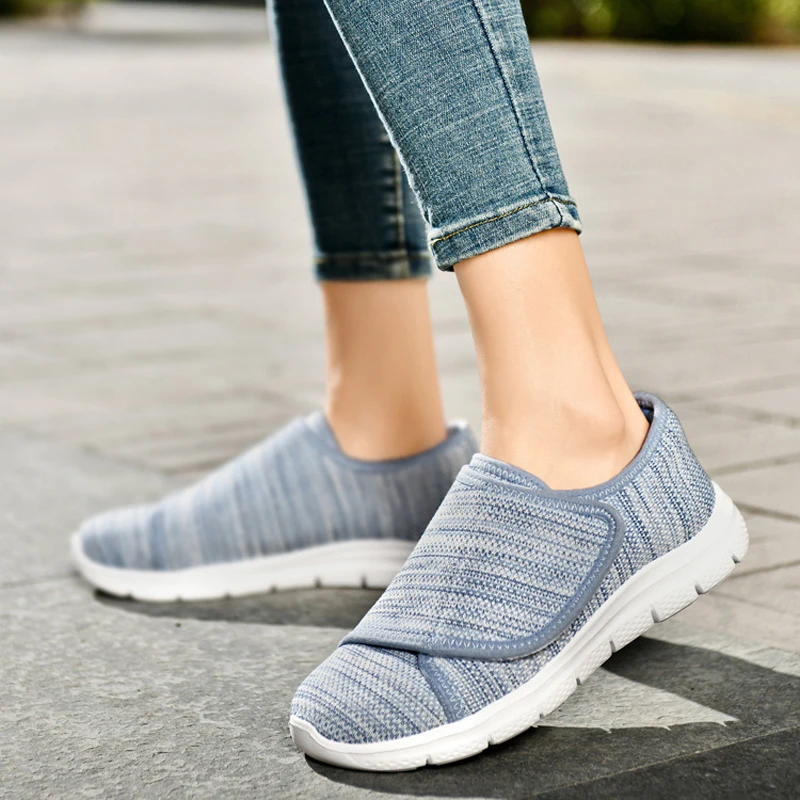 

Women Wide Feet Casual Shoes Lightweight Adjusting Sports Shoes Spring Summer Flats Shoes Female Sneakers Big Size 43 44 WSH5736