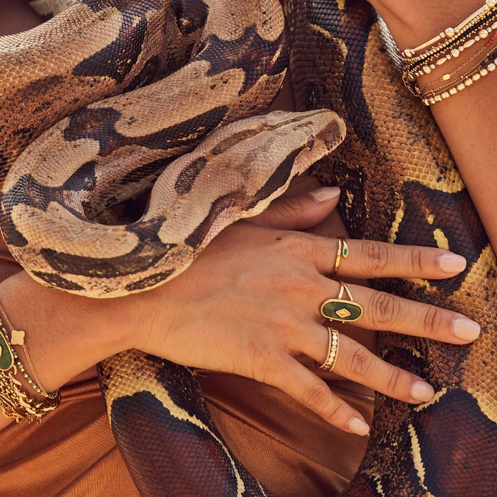 YHTOT Handmade Natural Beimu Ring Green Rhinestone Stackable Stainless Steel Oval Women's Jewelry Party Gifts