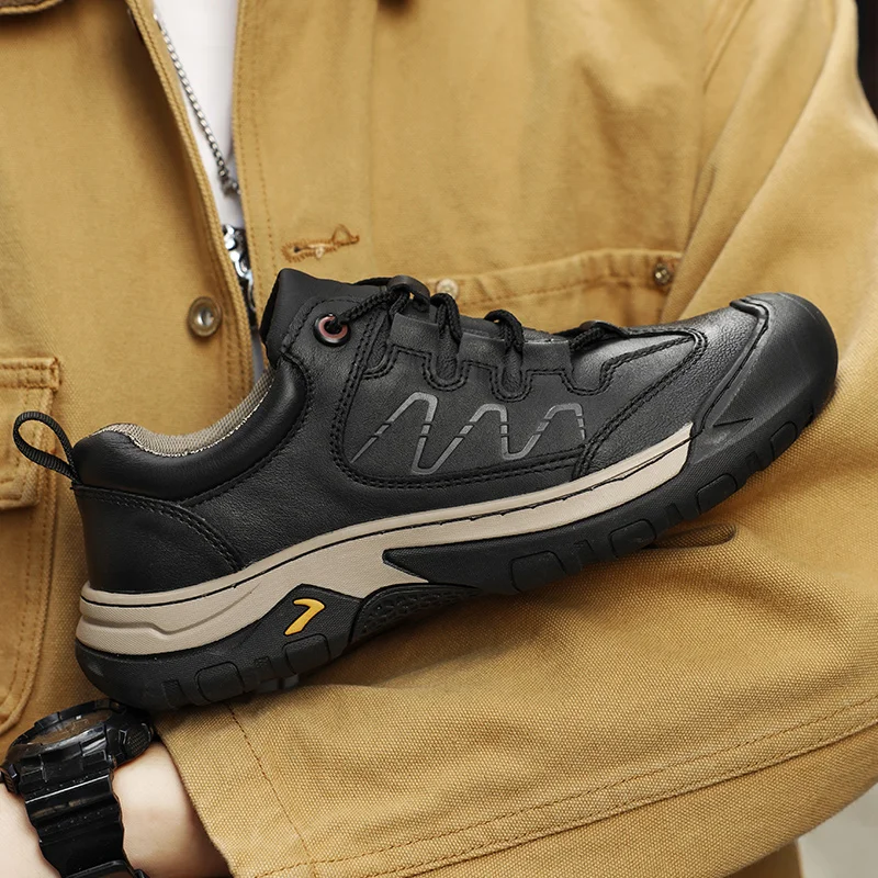 

Классические мужские походные ботинки - легкие, устойчивые к запаху, для активного отдыха, противоскользящие, износостойкие, ручной работы, из натуральной кожи.