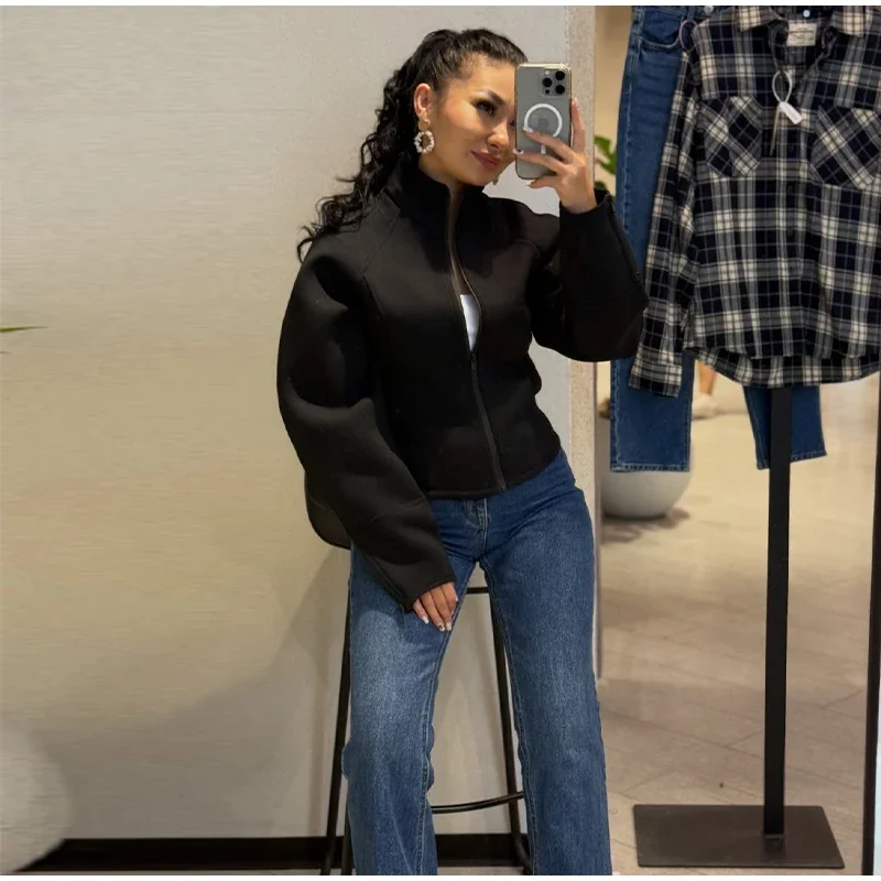 Schwarze Damen-Crop-Jacke mit Stehkragen, durchgehendem Reißverschluss, verstellbaren Manschetten und Reißverschluss, einfarbiger Mantel, 2026, lässig, für den Alltag, Herbst, Streetwear – Detail 17