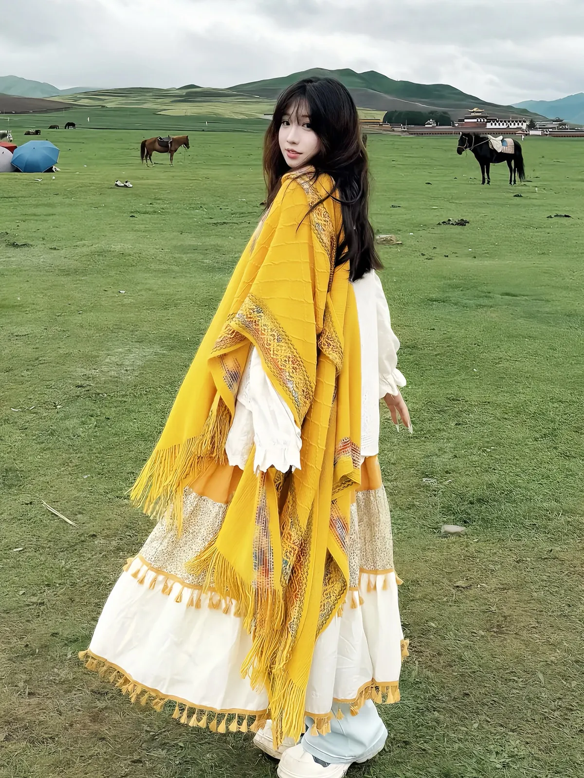 Women Boho Ethnic Yellow Tassel Cotton Blend Shawl Travel Cape Wrap Scarf For Grassland Mountain Vacations Sightseeing Outfit