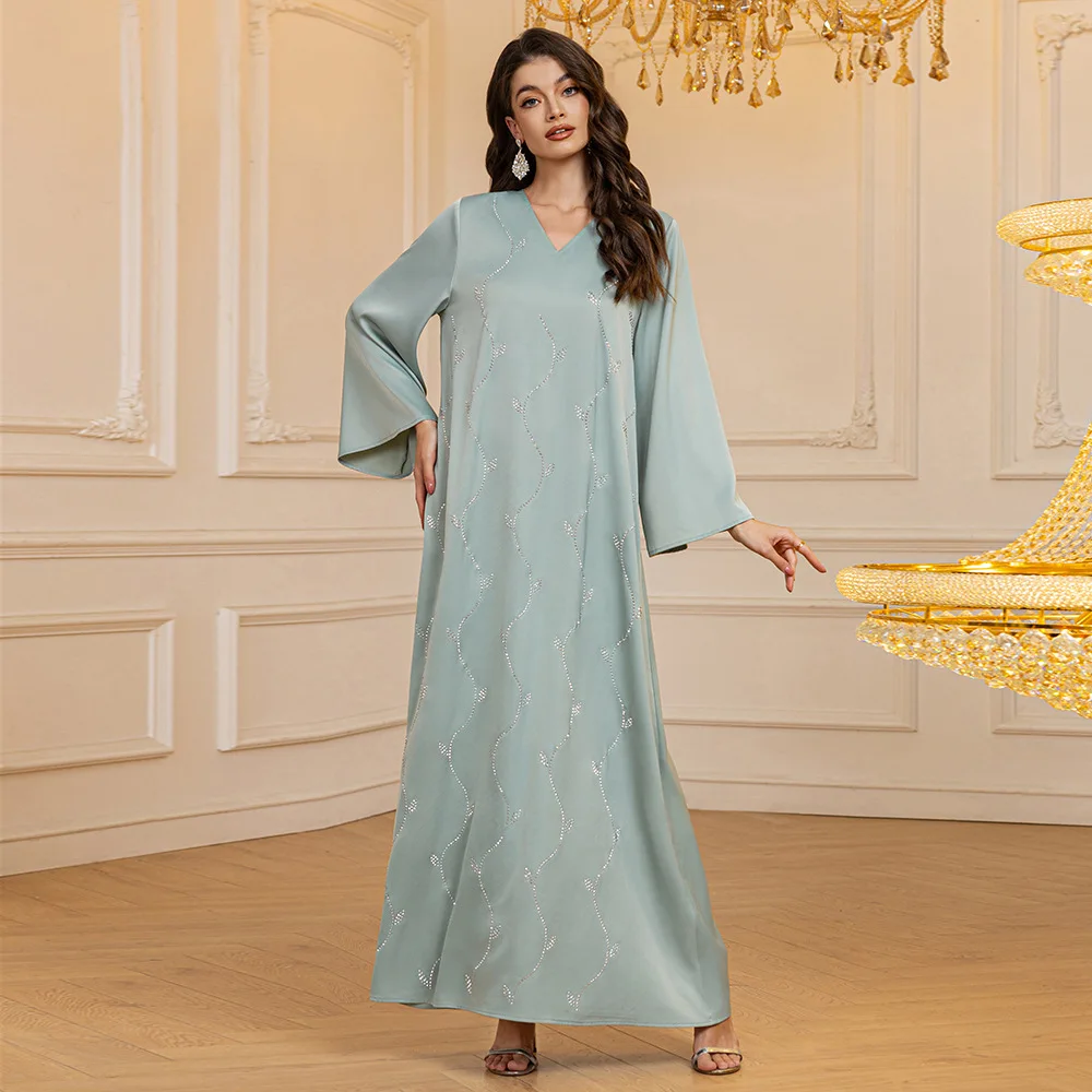 

2025 New Fashion Dubai Abaya Satin Long Dress Women Muslim Eid Ramadan Islam Clothing Caftan Marocain Femme Robe Jalabiya Abayas