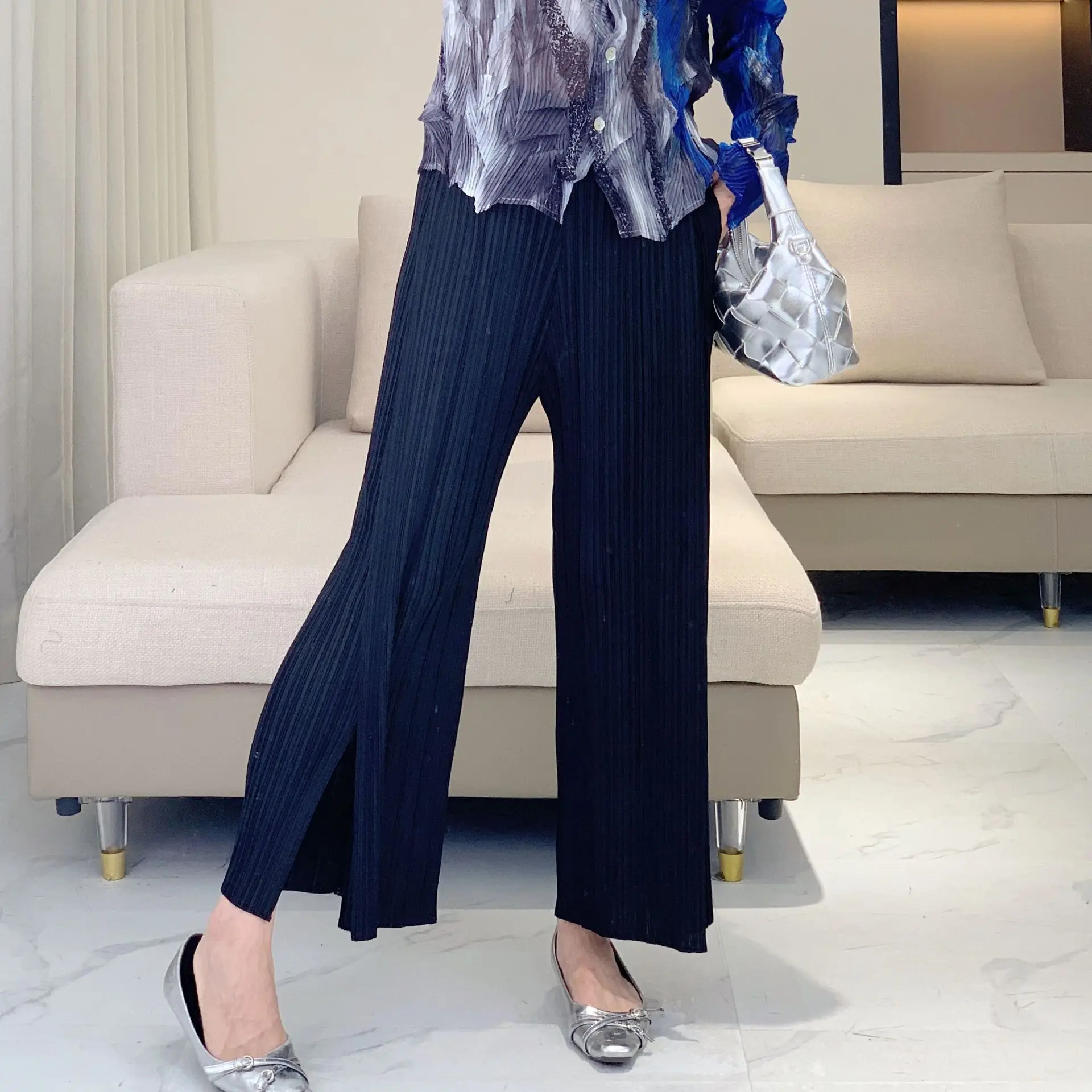 Miyake Fold 2025 New Simple Split Pants Women's Loose Fashion Versatile Casual Pants High Waist Fold Straight Leg Pants