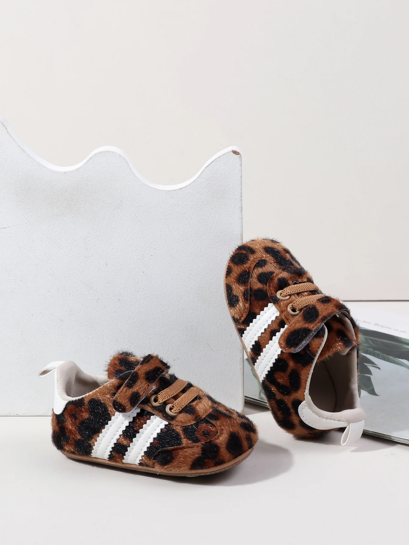 Modische Schuhe mit Leopardenmuster für Babys und Kleinkinder, erste Schritte im Innen- und Außenbereich, für 0-1 Jahre, weiche Sohle – Detail 10