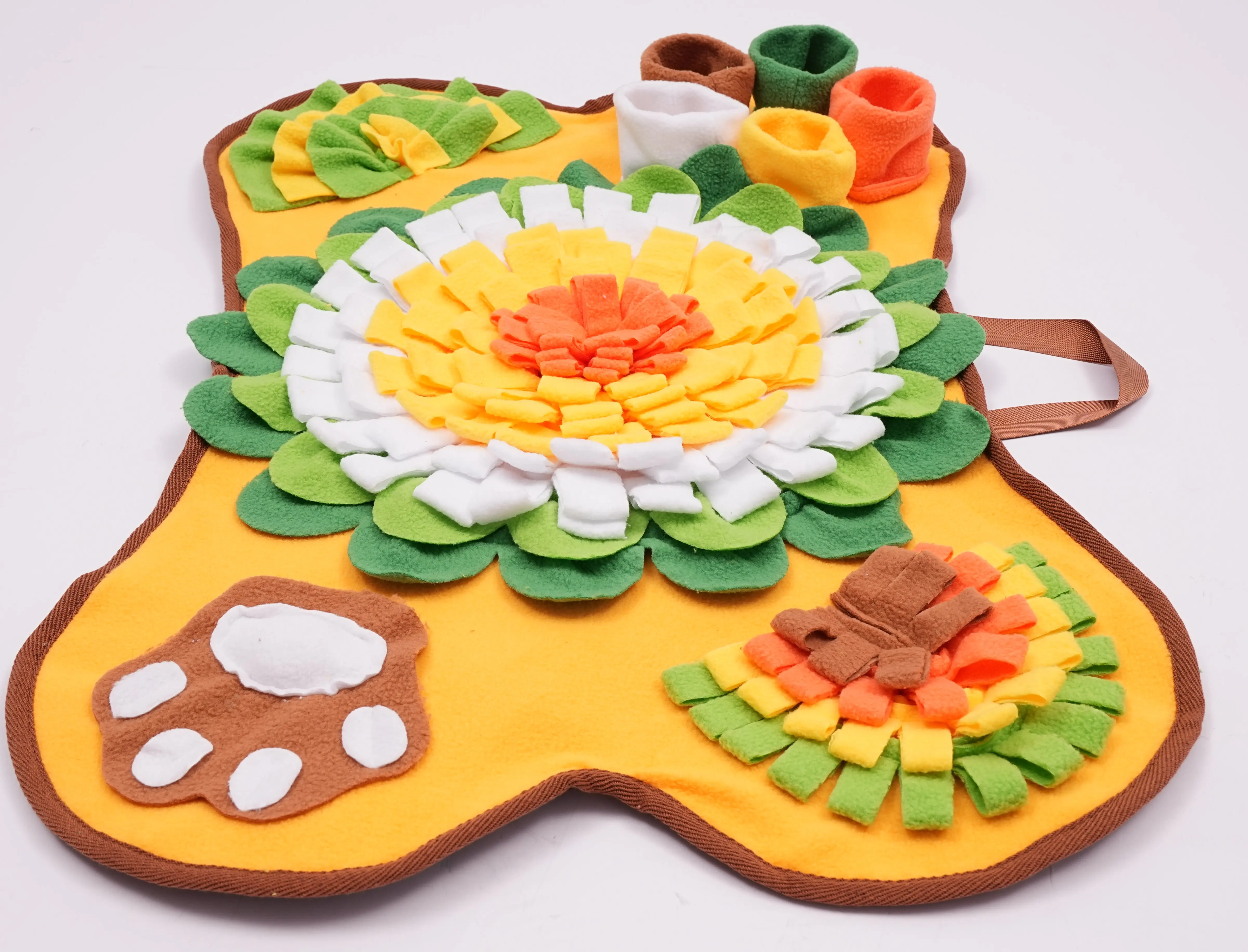 

подходит для использования со всеми породками собак от малого до среднего размера.