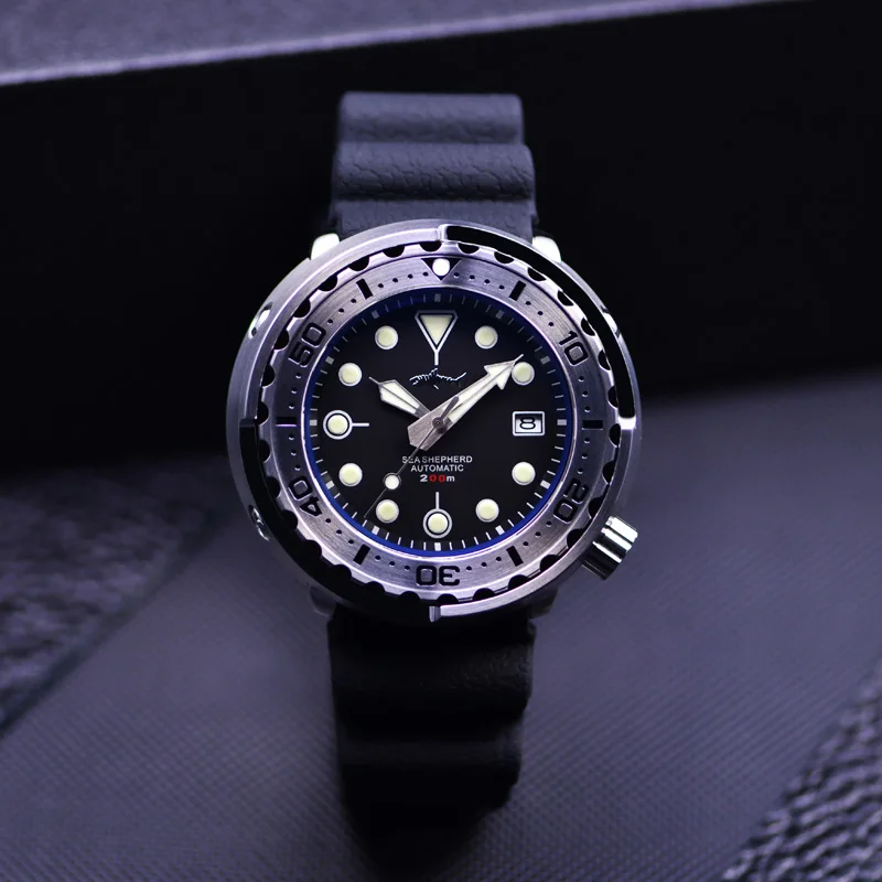 

Механические часы Heimdallr Black Dial Tuna для дайвинга, 47 мм, с зеленым люминесцентным покрытием C3, сапфировое стекло, водонепроницаемость 20 бар