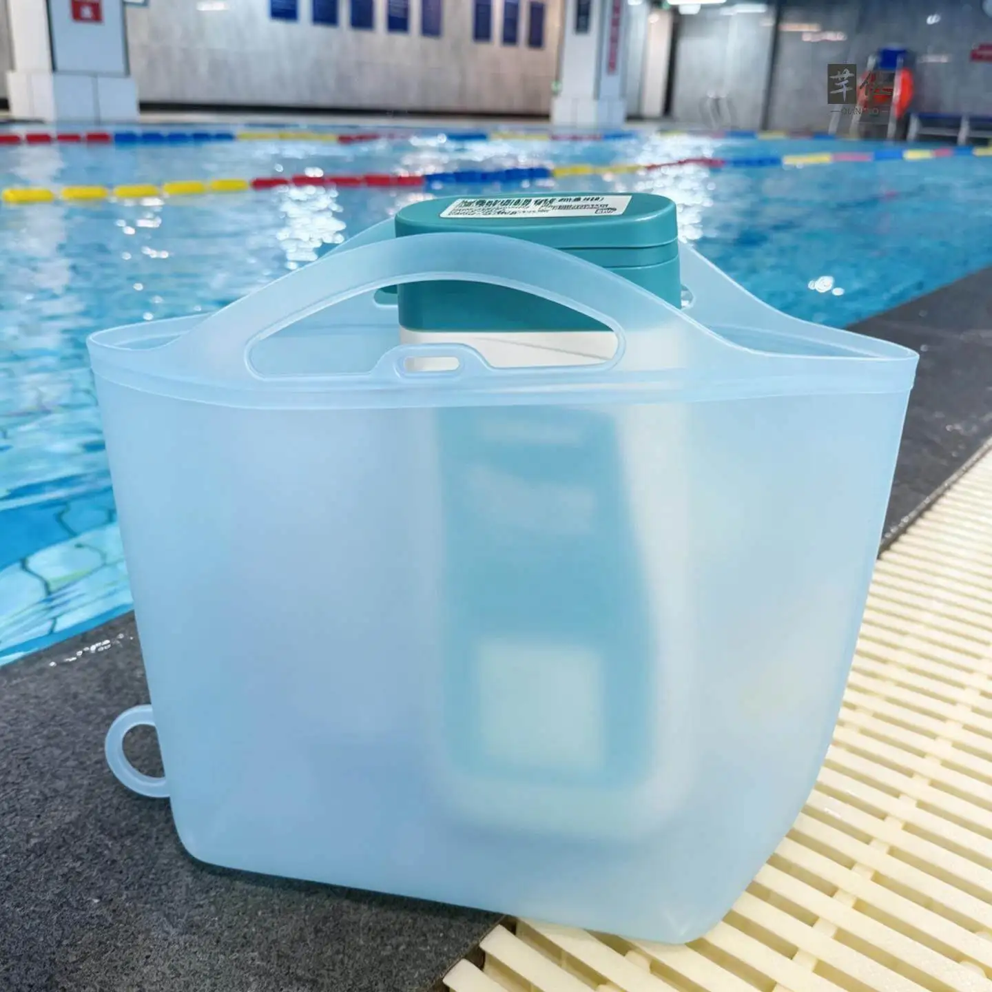 Waterproof Silicone Swimming Bag Wet And Dry Separation Large Capacity Handheld Durable Preservation Pouch for Children And A...