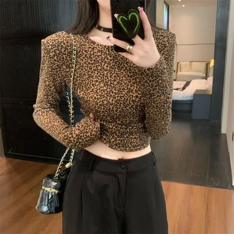 Fashion Leopard Printed Women T-shirt Long Sleeve O Neck Slim Fit Ladies Crop Top Daily Streetwear Casual Tops Autumn Clothing