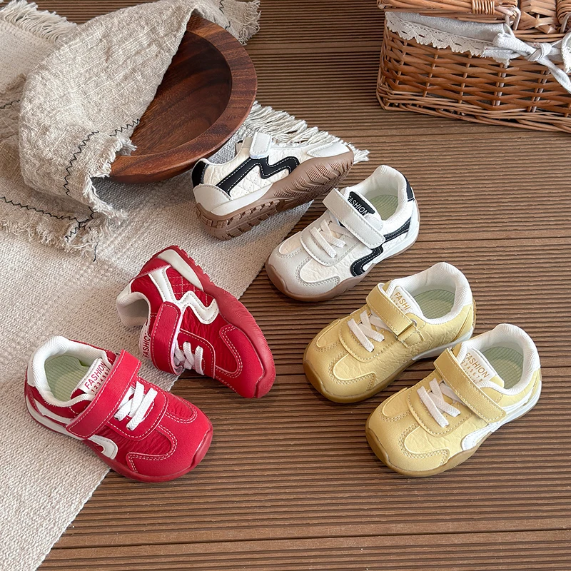 Kleinkind-Sneaker für Mädchen, Kinder-Freizeitschuhe mit Klettverschluss, weiche Sohle, Klettverschluss-Laufschuhe für kleine Mädchen, Rot/Weiß/Gelb – Detail 3