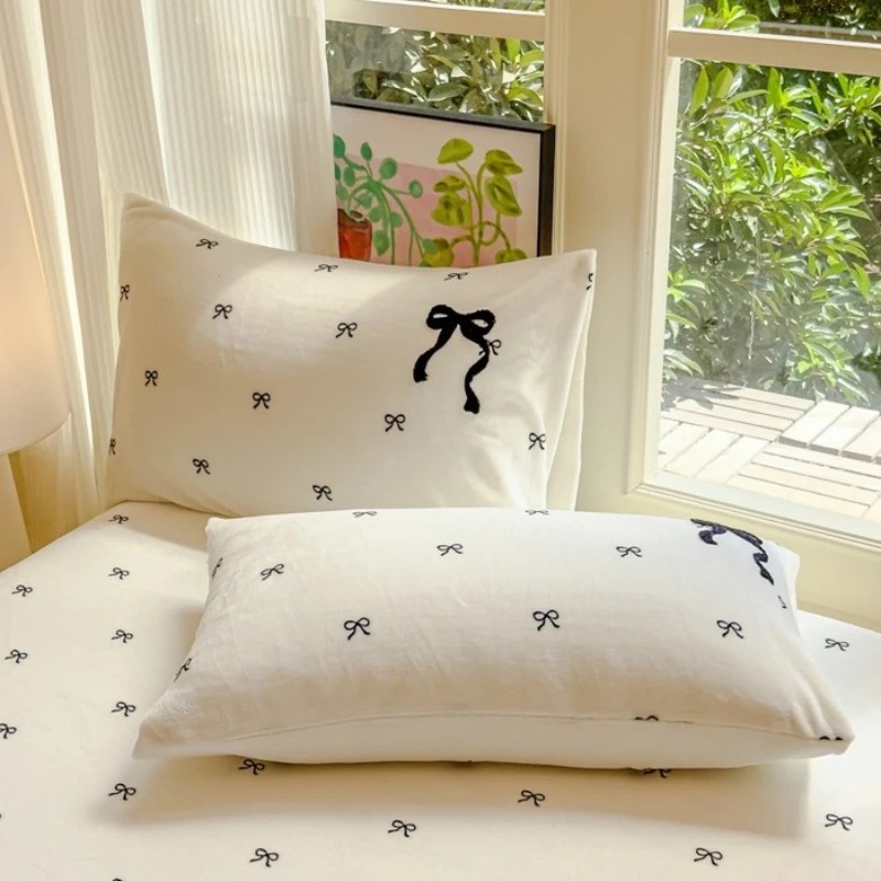 Milk fleece towel embroidered cartoon ins style sheet fitted sheet single piece protective cover