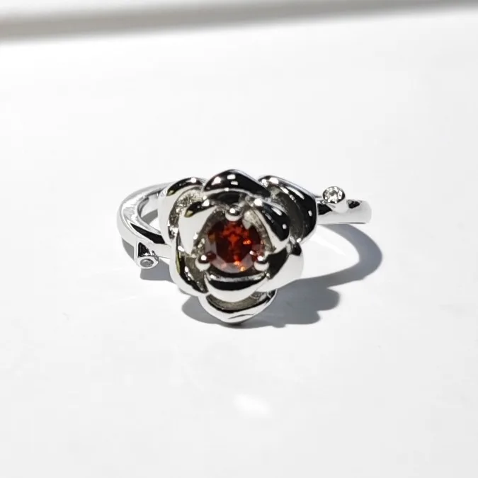 

Quality Retro Red Mountain Camellia Ring, Unique Personality, Women's Premium Open End Ring