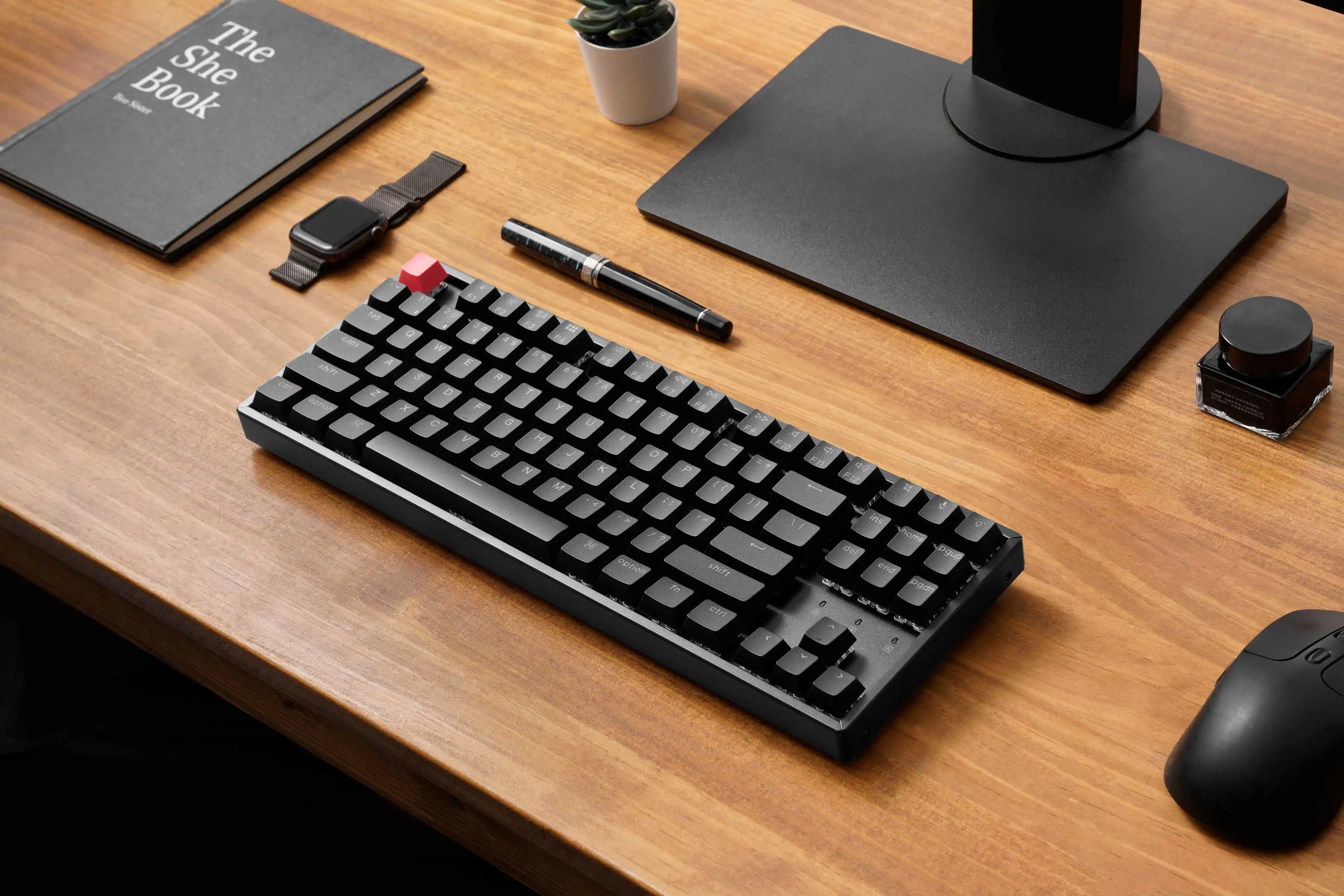 Keychron-Clavier mécanique personnalisé sans fil, rétroéclairage RVB, clavier PBT double injection remplaçable à chaud, K8 V2 QBrosWireless