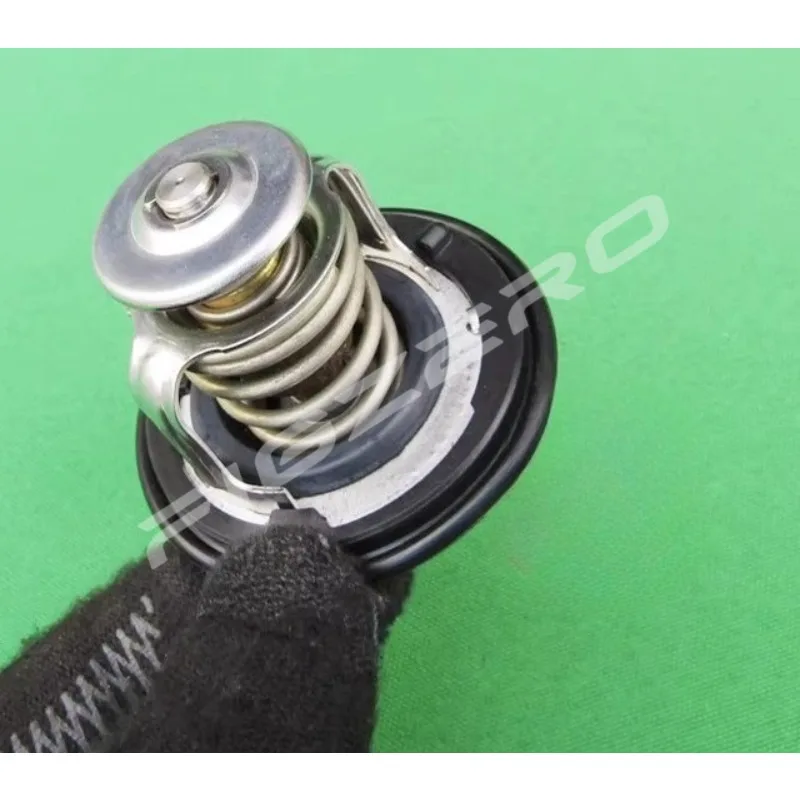 

Genuine Thermostat Assembly 1.8L Displacement for Honda Civic Ciimo 2006-2011 Stainless Steel Heat-resistant Alloys