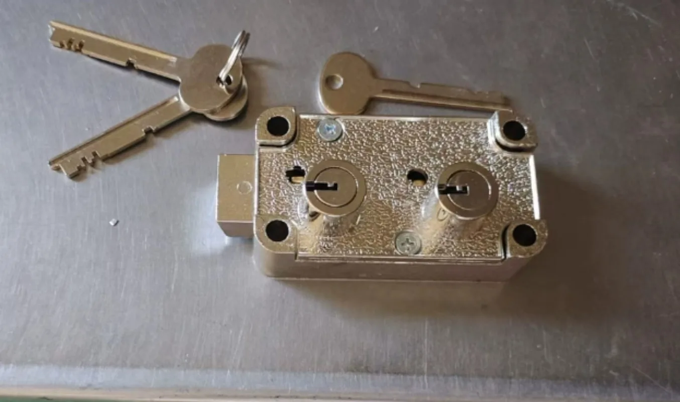 Bild 7: Bank Tresor Türschloss Double Management Safe Double Control Lock Blade Old Safe Safe Lock Universal