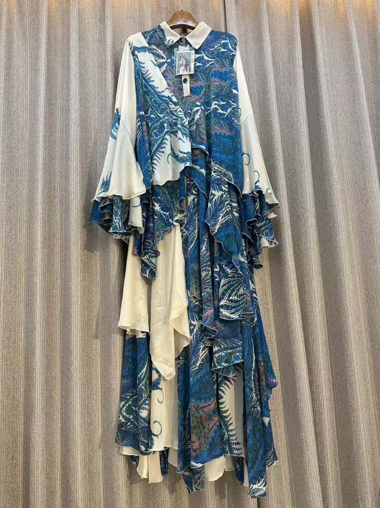 

Роскошное расклешенное платье-рубашка с длинными рукавами и принтом в стиле ретро для женщин, свободная шикарная элегантная женская модная вечерняя одежда ﻿ 2026 Новый