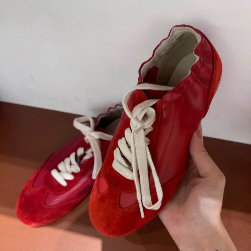 Scarpe da ginnastica casual da donna in pelle personalizzate Scarpe da allenamento firmate Scarpe da ginnastica stringate patchwork Scarpe piatte da donna in pelle