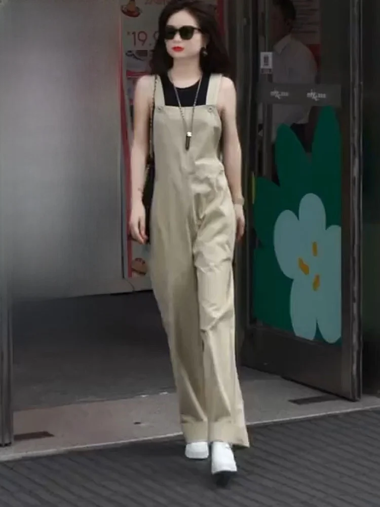 pantalon-cargo-taille-haute-kaki-a-jambes-larges-pour-femme-coupe-ample-et-tendance-collection-ete-2023