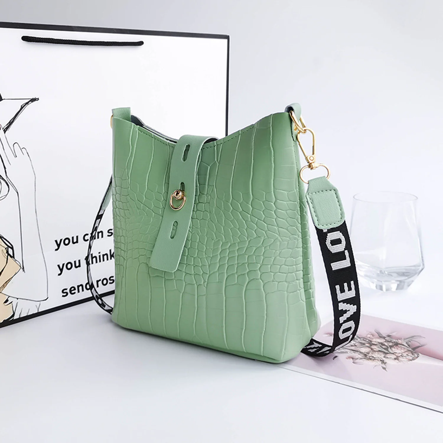 Crocodile Messenger Small Bags for Women Luxury High Quality Ladies Handbags Bucket Bag PU Leather Crossbody Shoulder Bag