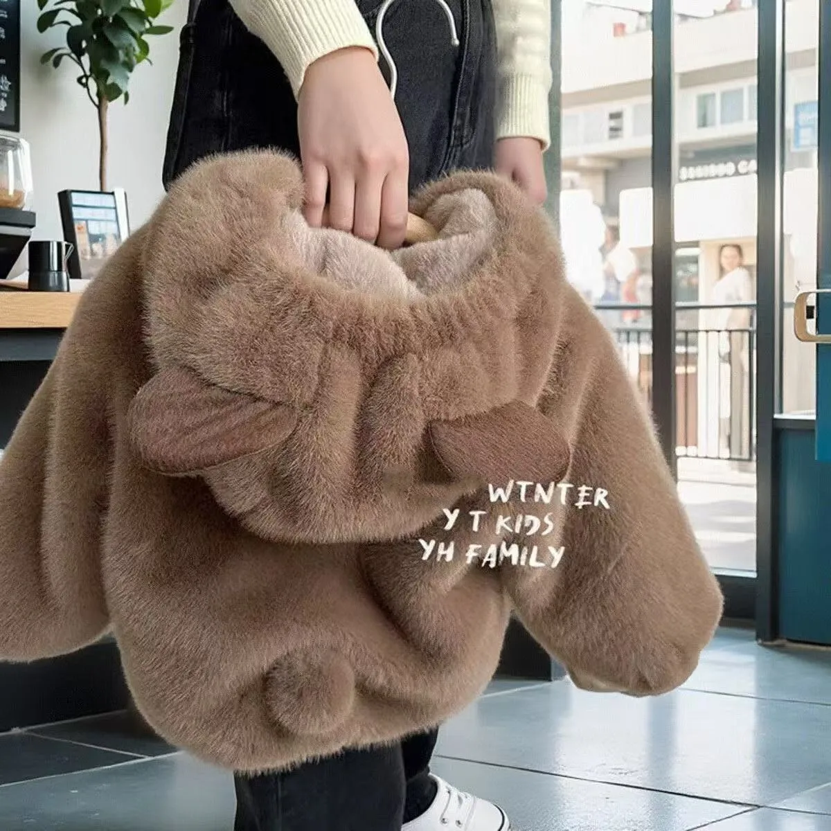 

Boys and Girls Imitation Fur Coat Winter New Style Children's Warm and Plush Thick Hooded Cotton Jacket 80-140CM