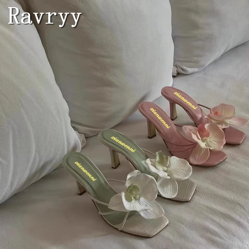 Summer New Flower Decorative High Heel Sandals Women Designer Square Open Toe Slippers Sweet Girls Outwear Dress Beach Shoes