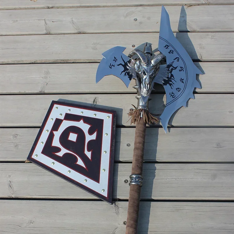 

Cos 1/1 WOW Lich King Shadowmourne Shadow mourne metal axe home ornaments Wall hanging Cosplay party Costume Props Not sharpened